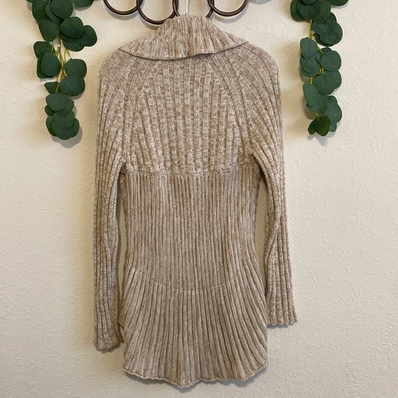 SOLD❣️❣️Vintage Y2K Tan Long Open Waterfall Ruffled Knit Cardigan✨ - Picture 5 of 6